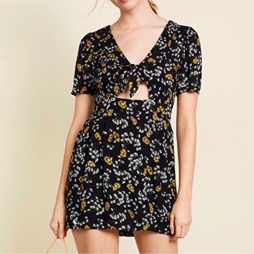 Black Floral Tie-Front Romper - Yellow & White Print